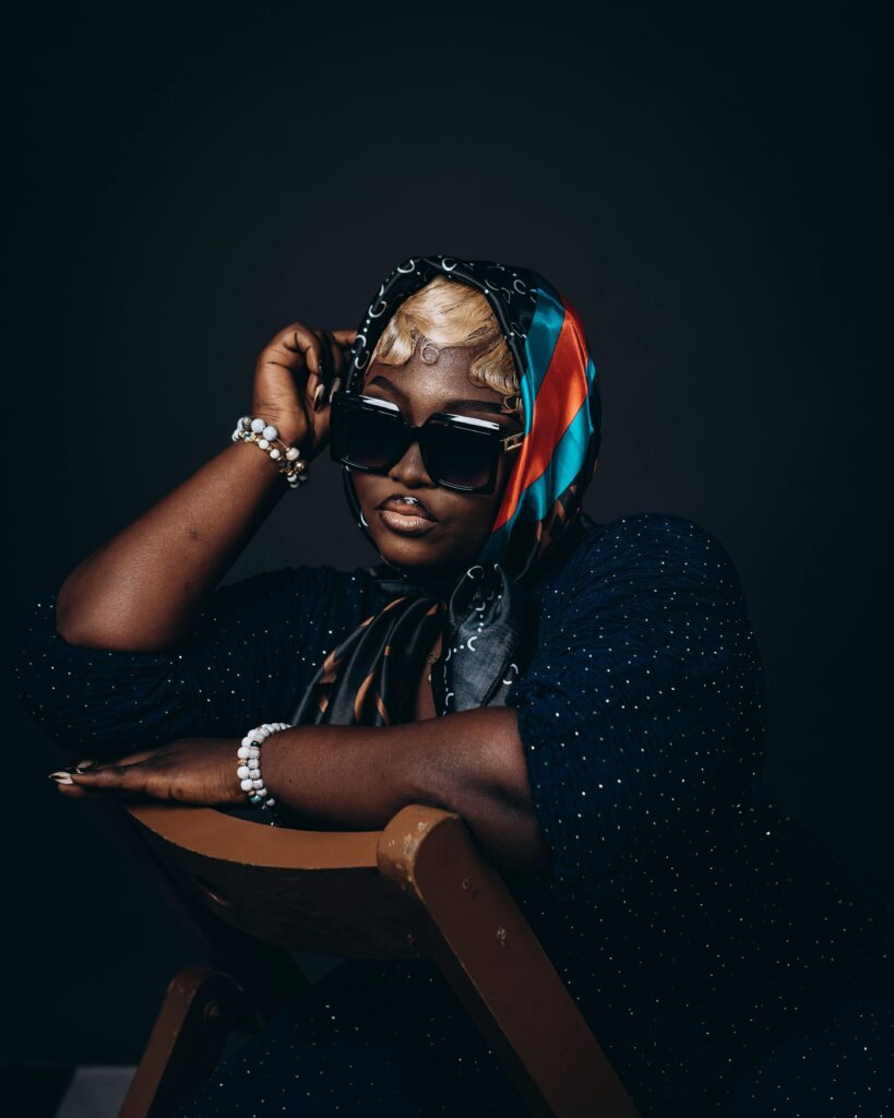 high-end editorial experience that builds authority and attracts collaborations.